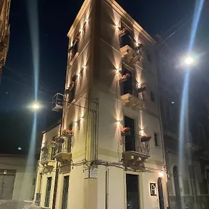 Vicolo San Gaetano -luxury Rooms- CTA
